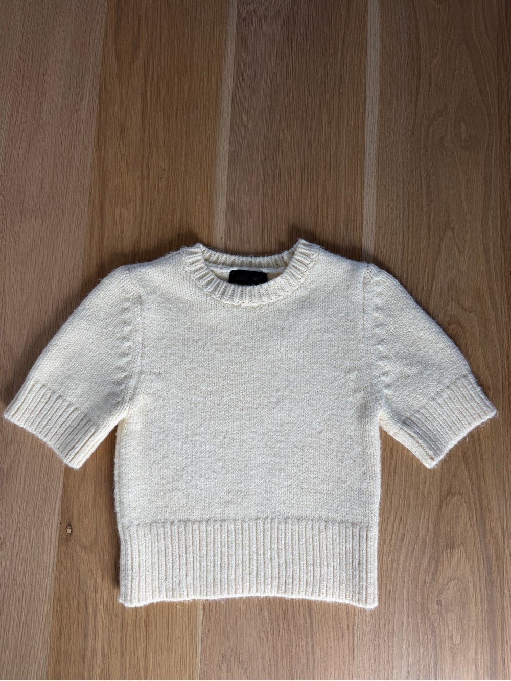 Zara Cream Short-Sleeve Crewneck Knit Sweater
